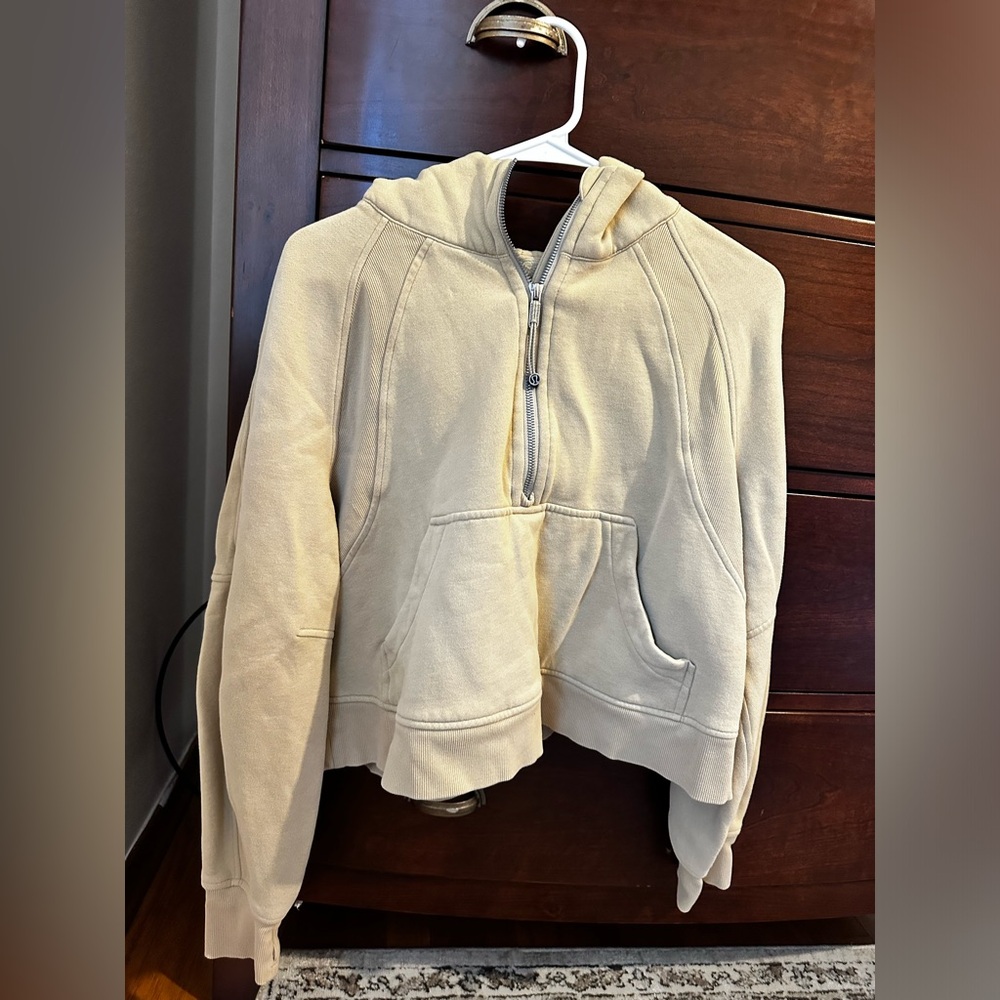 Lululemon cropped scuba hoodie